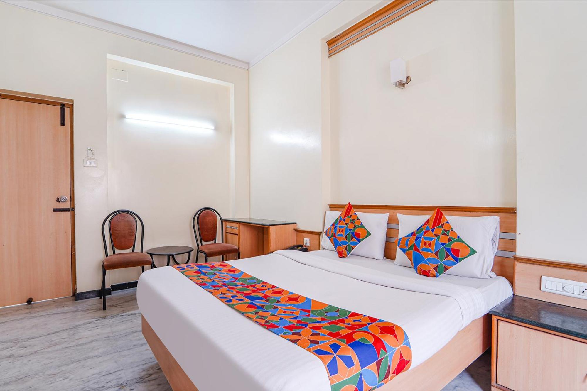 Fabhotel Ess Paradise - Nr Bus Stand Коямпутур Екстер'єр фото