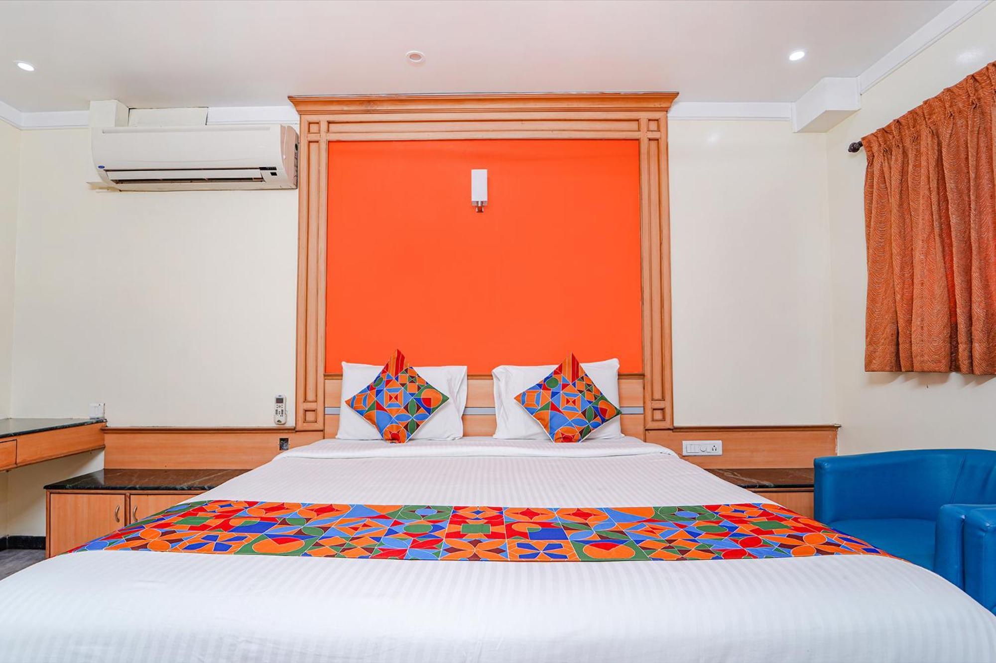 Fabhotel Ess Paradise - Nr Bus Stand Коямпутур Екстер'єр фото